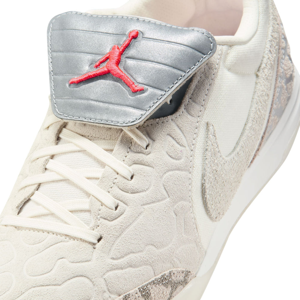 Nike Jordan Tiempo Streetgato SE Indoor/Court Low-Top Soccer Shoes-  Phantom/Sail/ Infrared 23
